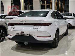 بی وای دی Qin Plus